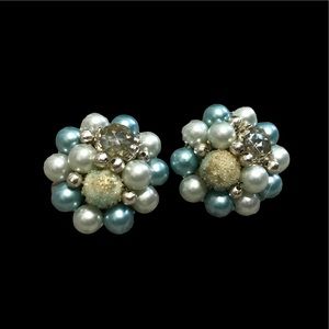 Vintage clip on earrings 50s pinup rockabilly mod mcm 60s